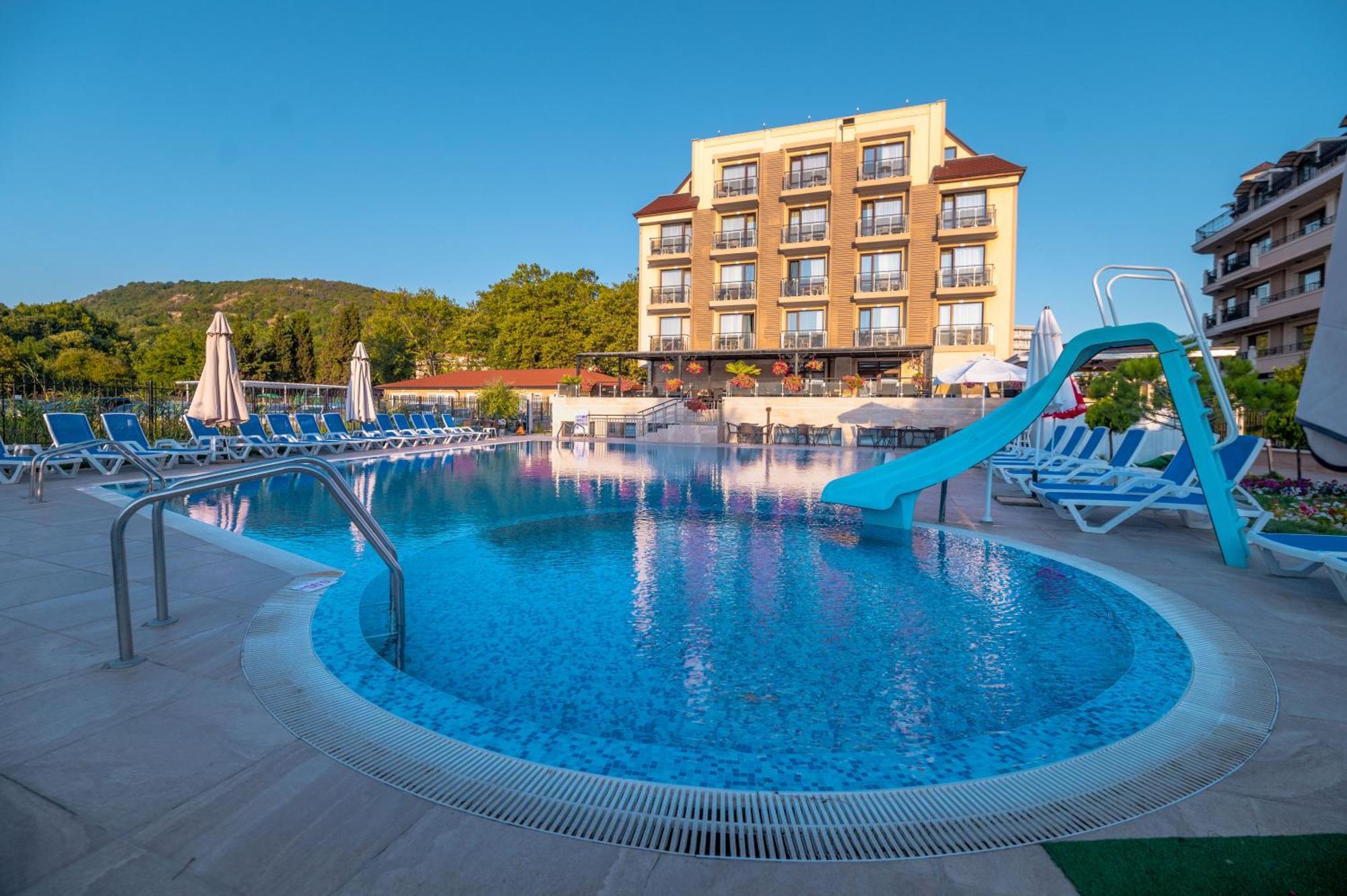 Speranta Hotel & Villas 크레네보 외부 사진